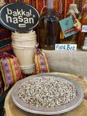 Bakkal Hasan Gaziantep Fıstık Boz Tane 1 kg - (Daha Çok Al, Daha Az Öde)