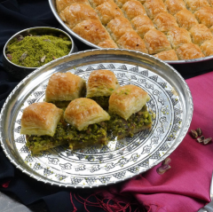 Fıstıklı Yaş Baklava