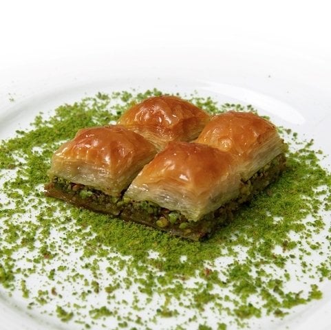 Fıstıklı Yaş Baklava