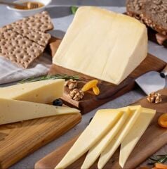 Bakkal Hasan Gaziantep Gediz Manyas Peyniri